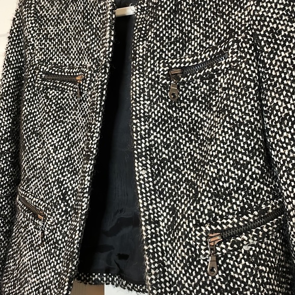 Zara Jacket - Picture 2 of 6